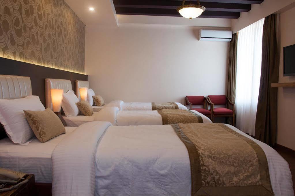 Mandala Boutique Hotel Katmandou Extérieur photo
